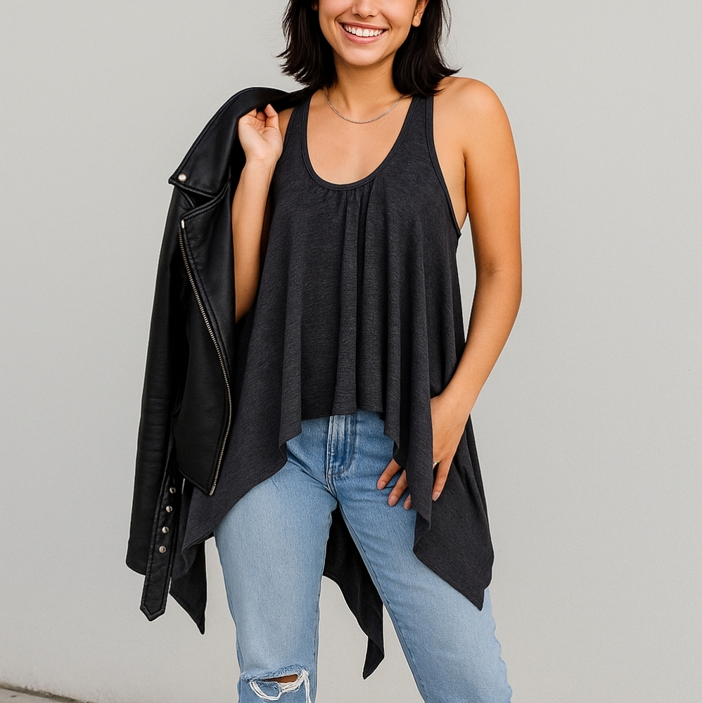 🌴 Love Notes Gray Asymmetrical Tank Top – Flowy & Stylish, Size Large